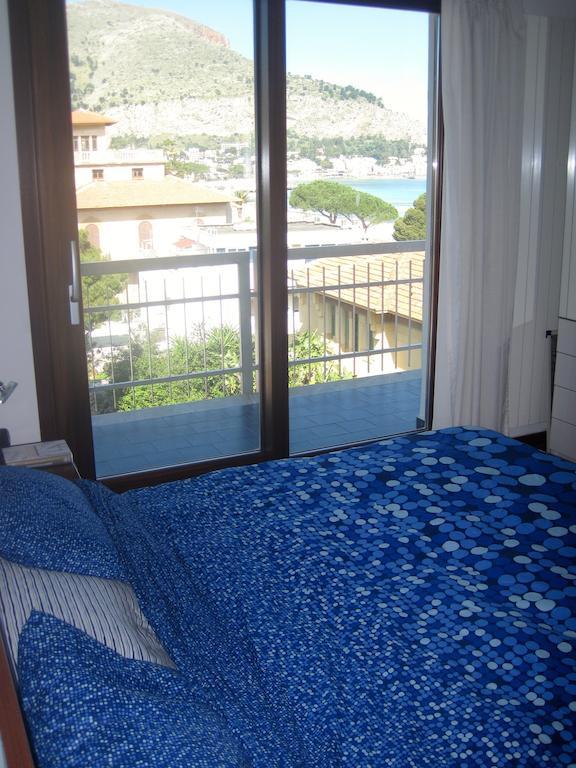 Mondello Luxury Apartment On The Beach Zimmer foto